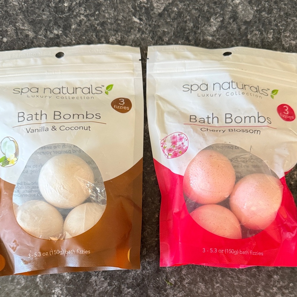Spa Naturals Bath Bombs‎ - Vanilla & Coconut (Cream) and Cherry Blossom (Pink)